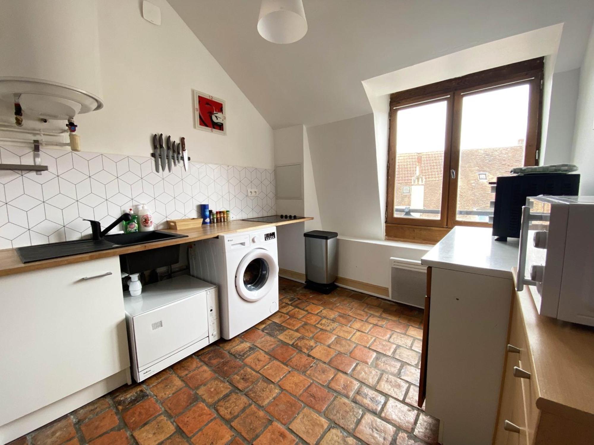 Appartement Tout Confort En Centre-Ville Cosne-Cours-Sur-Loire Extérieur photo